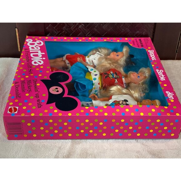 Barbie Friends Skipper Ken Gift Set Mattel 3177 Dressin Up Mickey Minnie Donald - Picture 9 of 12